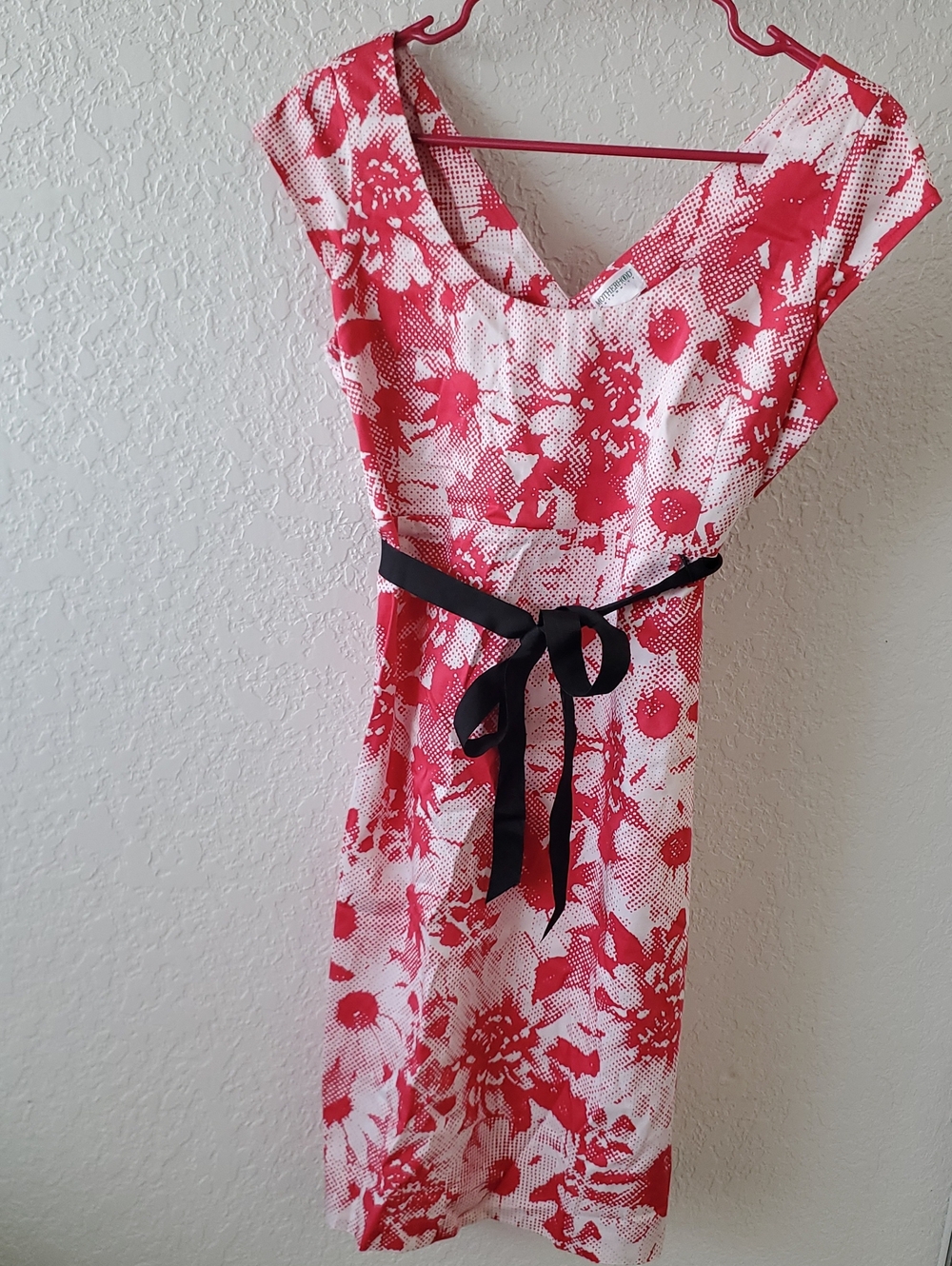 Motherhood Maternity Pink and White Floral Midi Dress w/Black Waist Tie, Size S